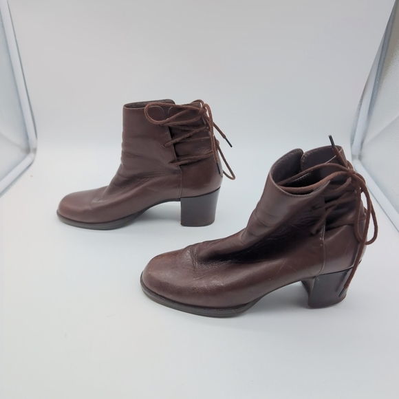 Vintage Enzo Angeolini sz 6.5 Brown Ankle Boots Rear tie - Picture 5 of 10